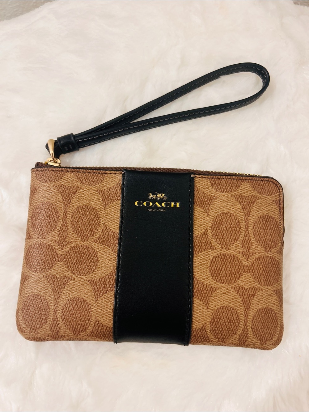 Coach Black & Tan Signature Corner Zip Wristlet with Black Leather Stripe NWT